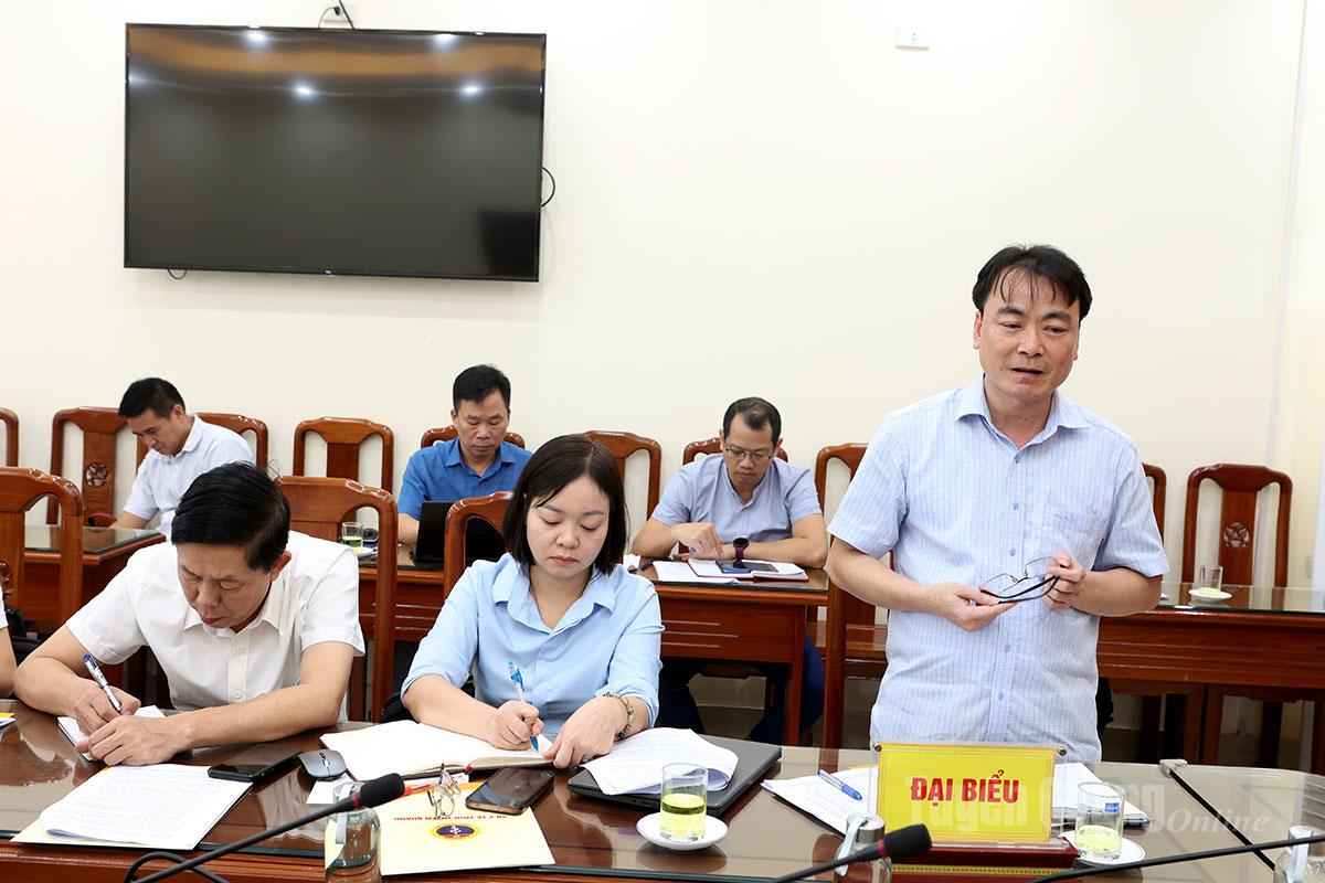 Lãnh đạo Bảo hiểm xã hội tỉnh phát biểu ý kiến.