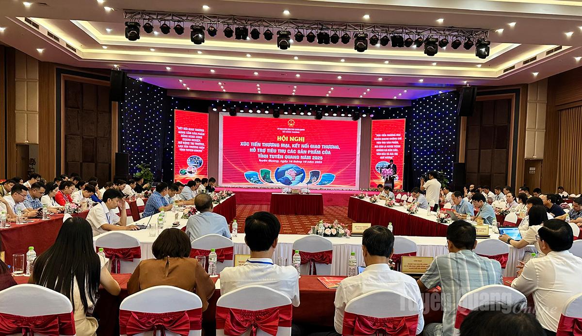 Các đại biểu dự hội nghị xúc tiến thương mại, kết nối giao thương năm 2025.