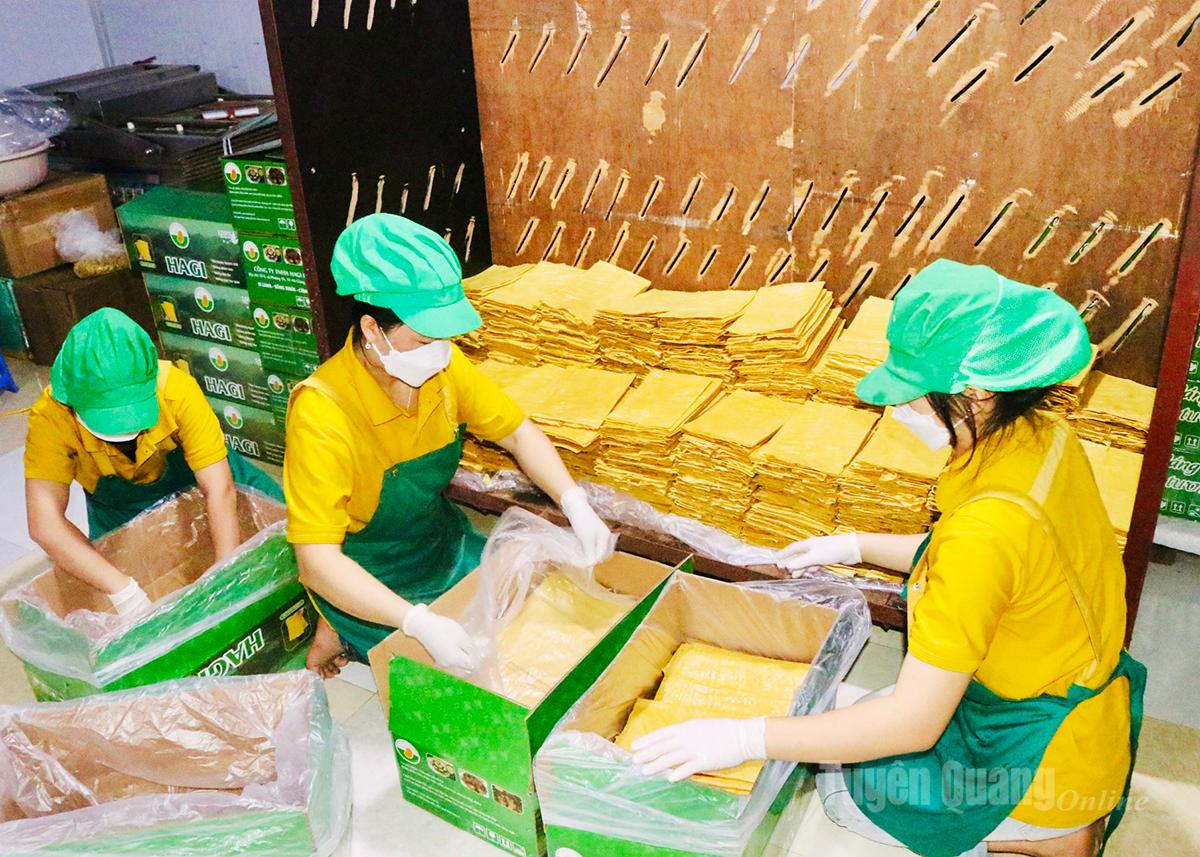 Sản phẩm váng đậu HaGi được tiêu thụ rộng khắp cả nước. Vào mùa đông tại cơ sở sản xuất váng đậu HaGi luôn đỏ lửa và làm hết công suất để phục vụ nhu cầu tiêu dùng.