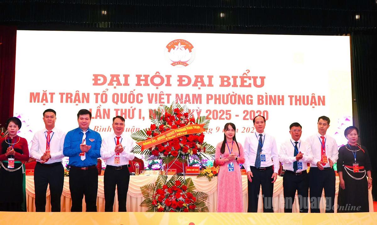 Uỷ ban MTTQ Việt Nam phường Bình Thuận được Ban Thường trực Uỷ ban MTTQ Việt Nam tỉnh lựa chọn tổ chức Đại hội điểm MTTQ cấp xã.