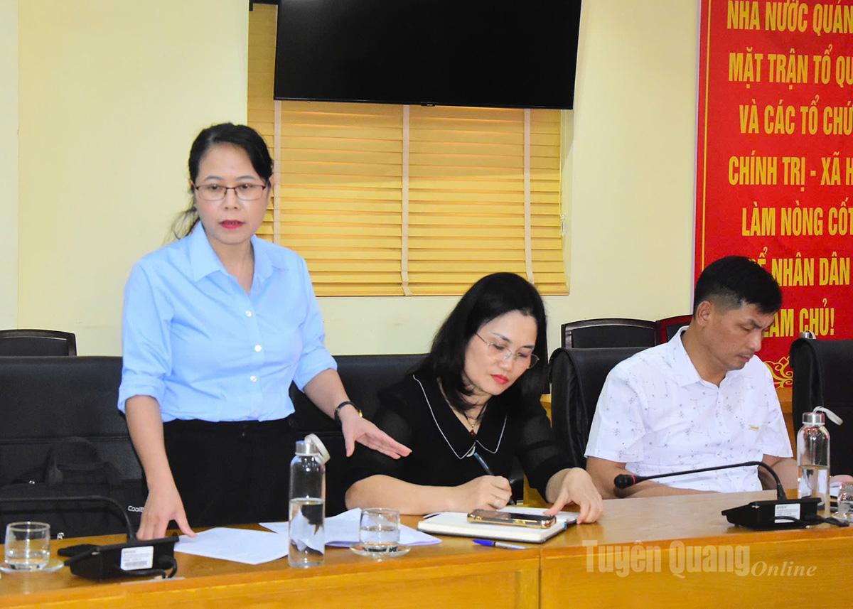 Đại biểu đóng góp ý kiến vào dự thảo Báo cáo Chính trị trình tại Đại hội đại biểu Hội Nông dân tỉnh Tuyên Quang lần thứ I, nhiệm kỳ 2025-2030.