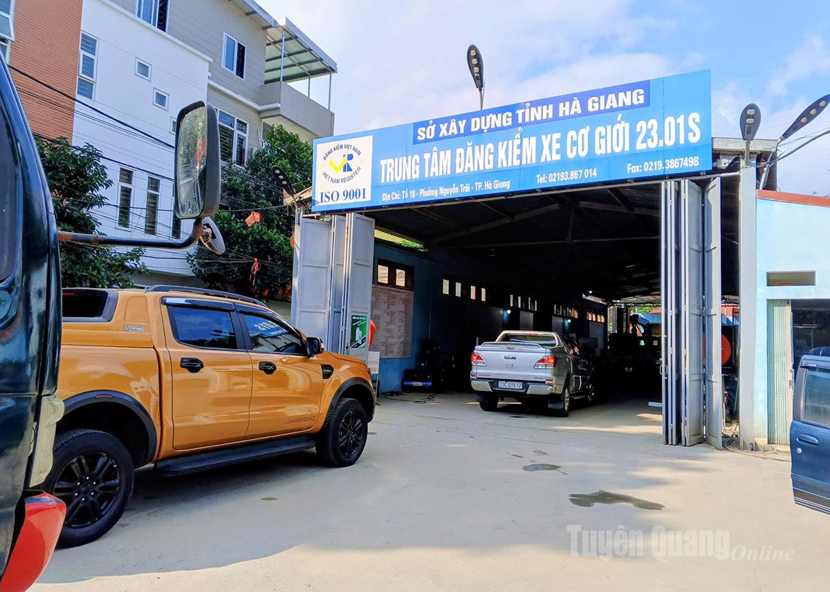 Trung tâm Đào tạo và Đăng kiểm xe cơ giới 23.01S thực hiện kiểm định phương tiện cả ngày thứ 7 hàng tuần.