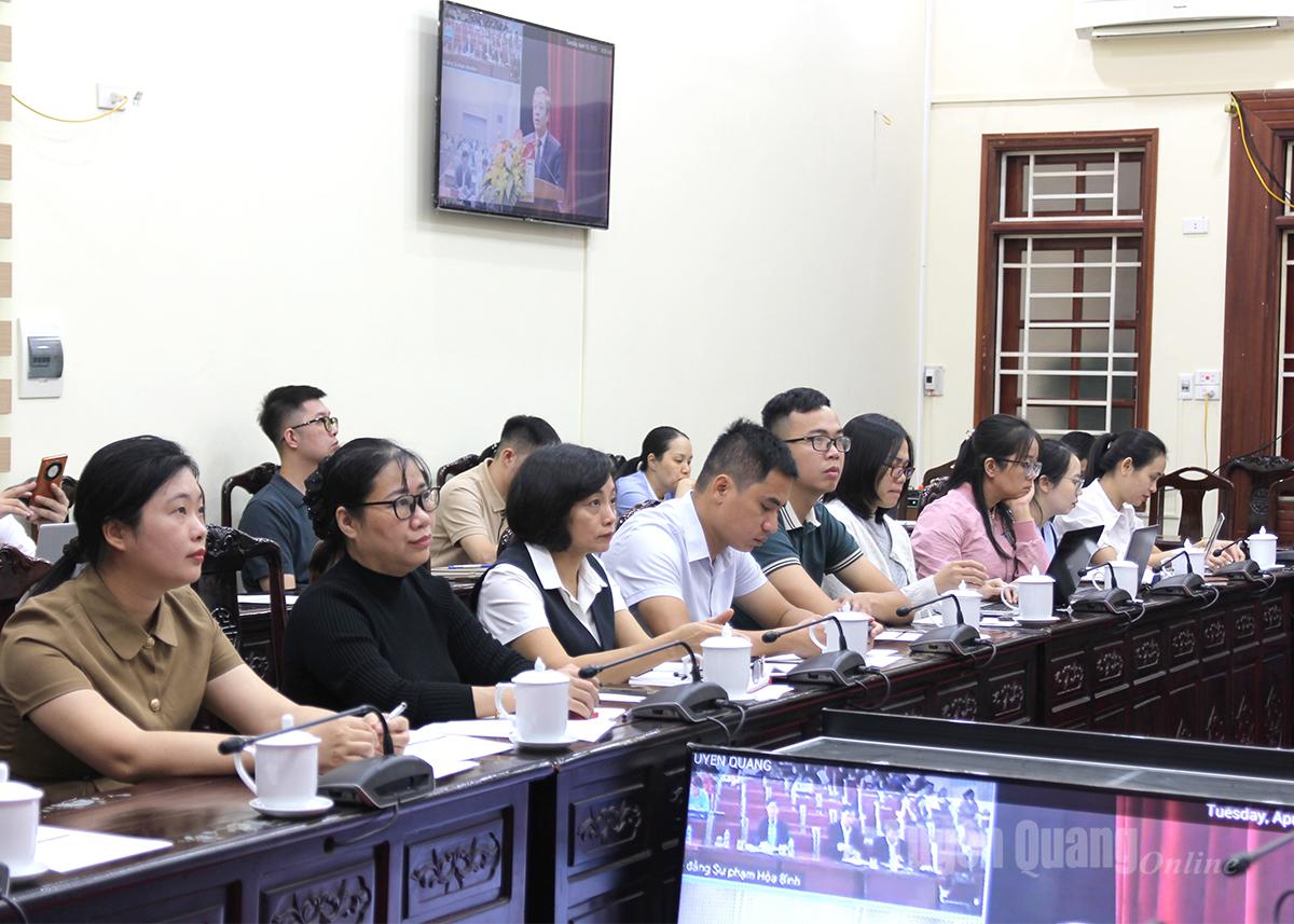 Các học viên dự khóa bồi dưỡng.