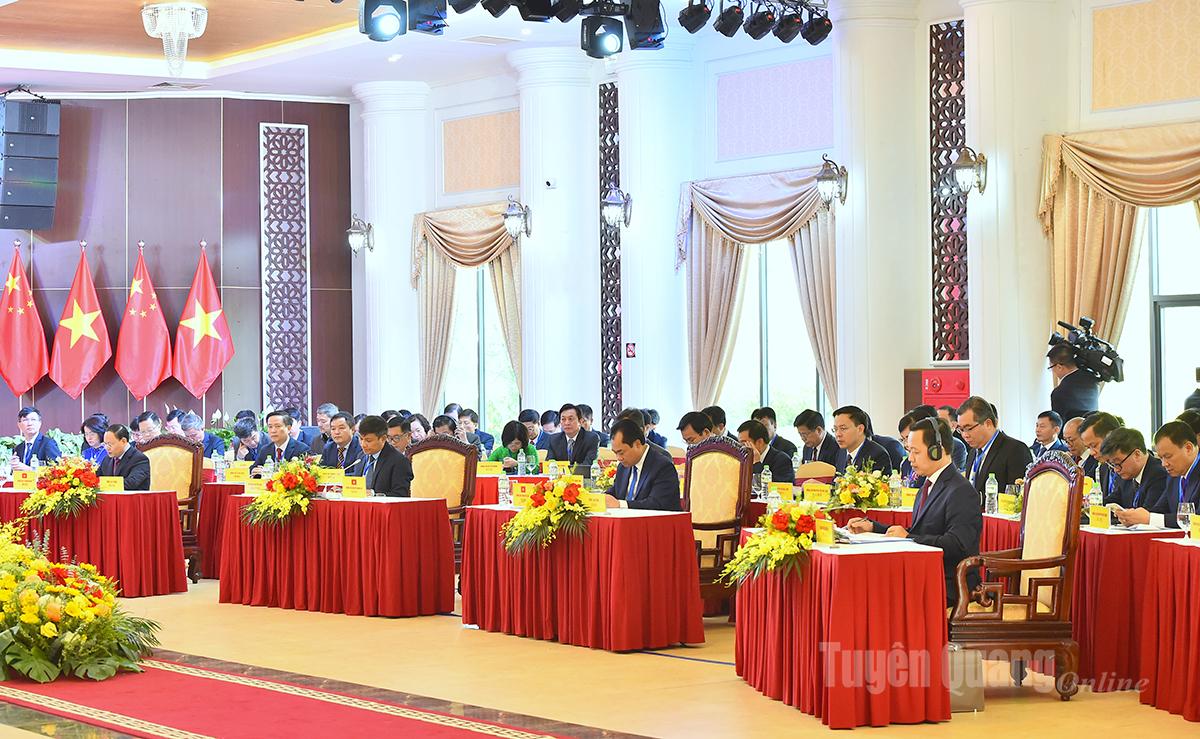 Đoàn đại biểu các tỉnh Lào Cai, Lai Châu, Điện Biên dự hội nghị.