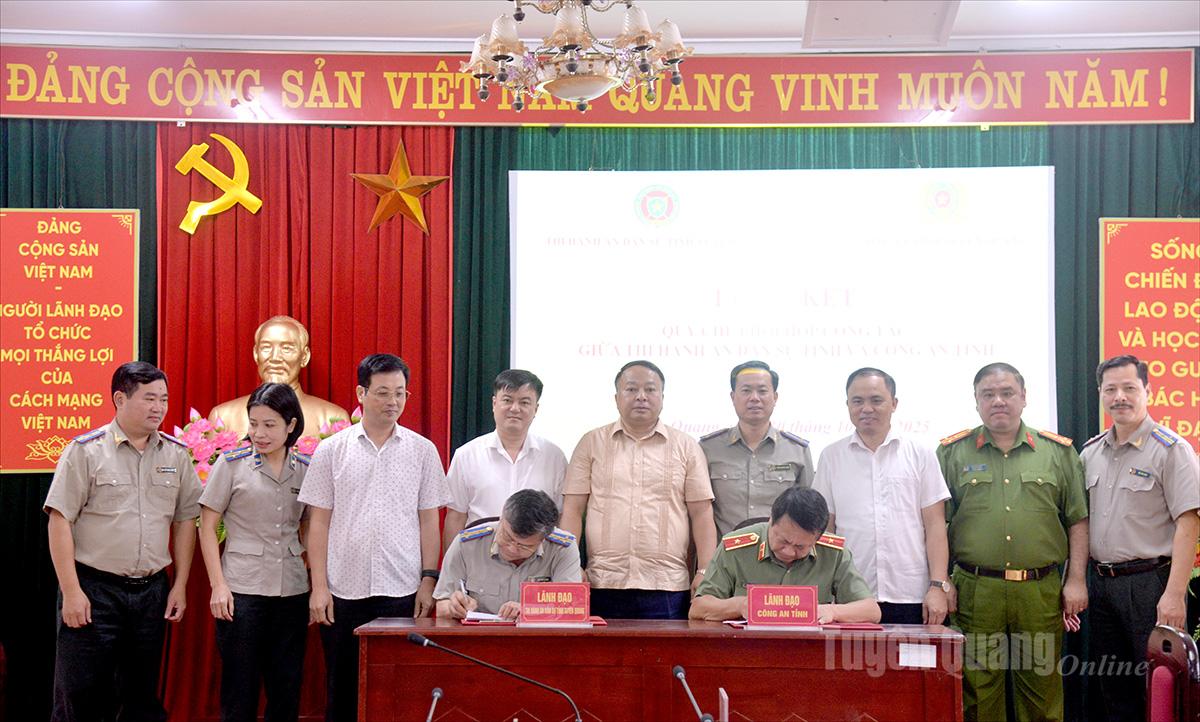 Lãnh đạo THADS tỉnh và Công an tỉnh ký kết quy chế phối hợp.