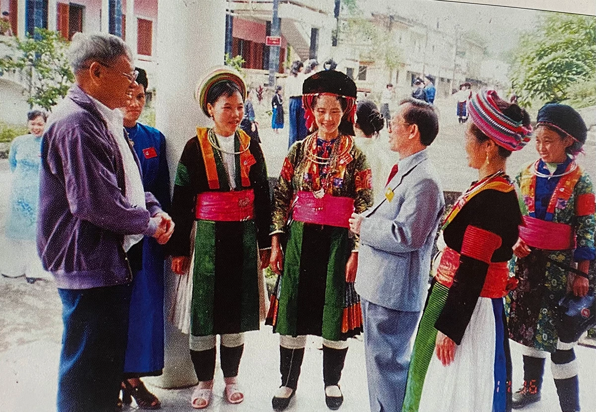 Đoàn ĐBQH tỉnh khóa XI tiếp xúc cử tri tại cơ sở.