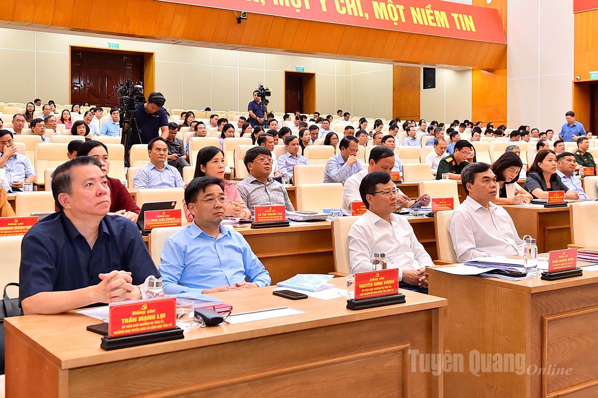 Các đại biểu dự Hội nghị.