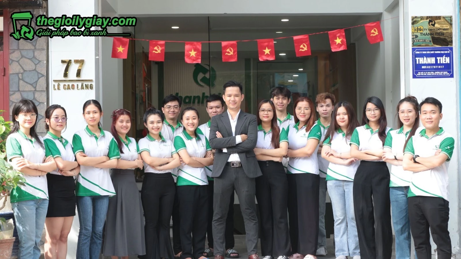 Xưởng sản xuất in ấn ly cốc giấy, tô dĩa, túi zip giấy giá rẻ theo yêu cầu tại TP.HCM