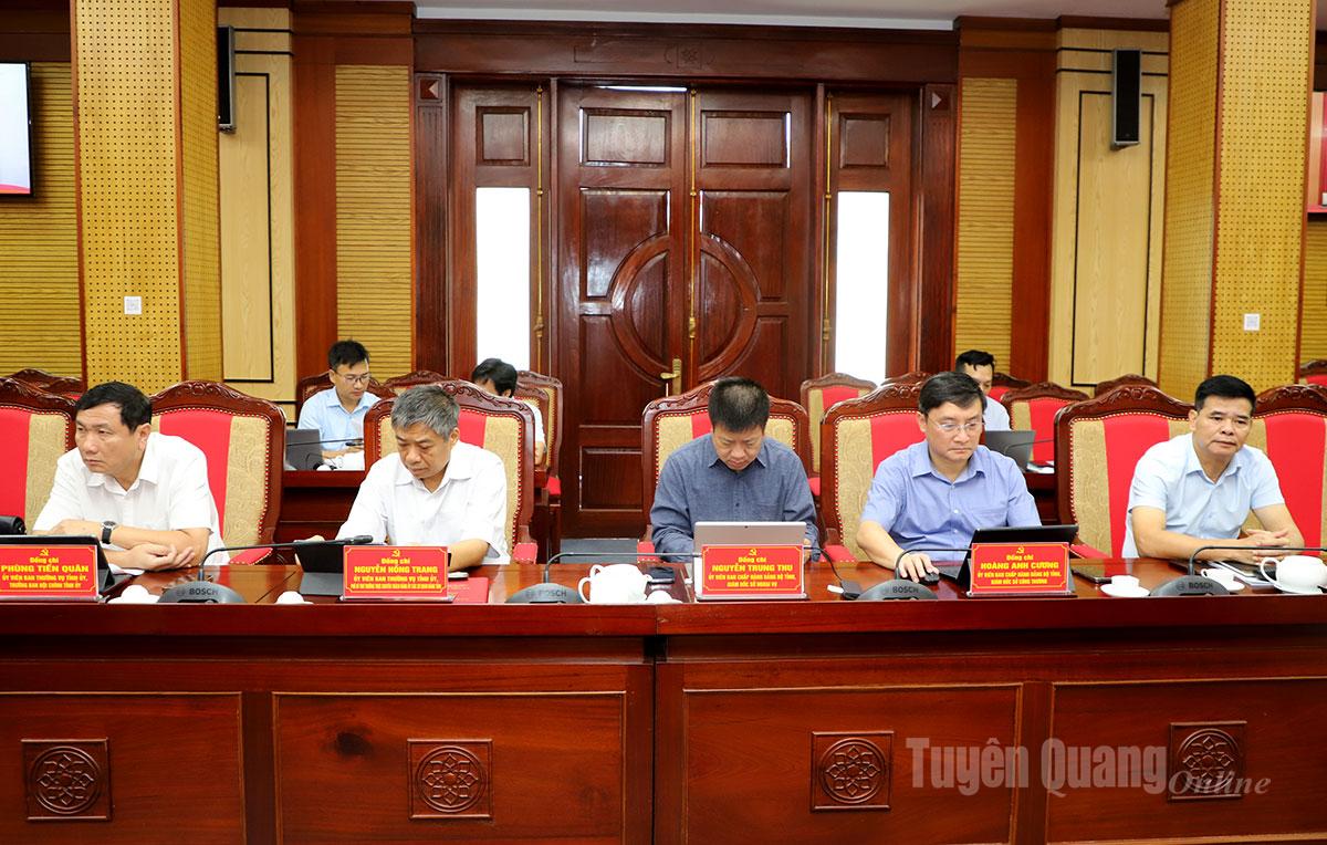 Các thành viên Ban Chỉ đạo dự Hội nghị