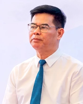 Ông Nguyễn Trung Ngọc,
Ủy viên BCH Đảng bộ tỉnh, Giám đốc Sở Văn hóa, Thể thao và Du lịch