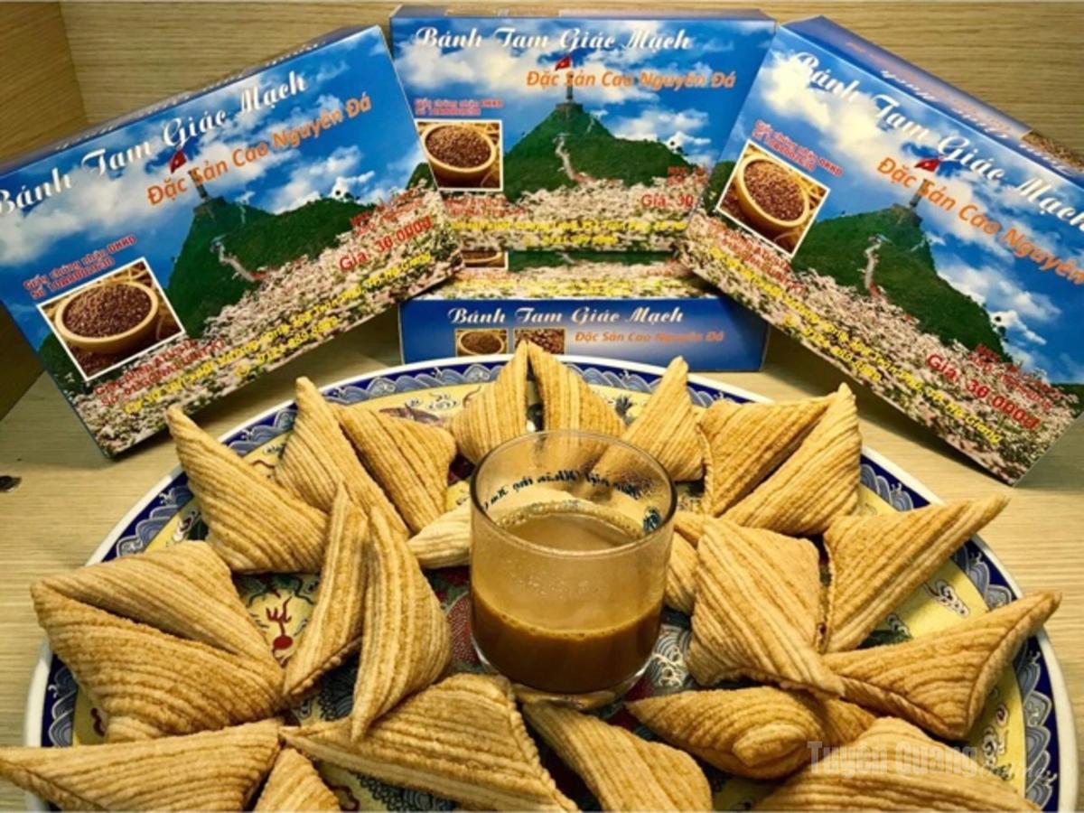 Bánh tam giác mạch, đặc sản Cao nguyên đá.