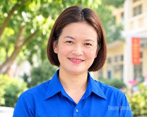 Cô Nguyễn Thị Hoa, Tổng phụ trách Đội Trường Phổ thông DTBT Tiểu học 
và THCS Đồng Tiến, xã Đồng Tâm.