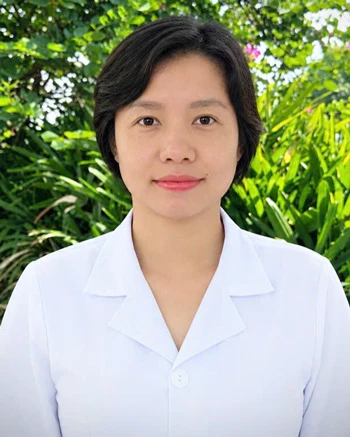 Thạc sĩ, Bác sĩ Vũ Thị Hồng, 
Phó Giám đốc phụ trách Bệnh viện Phổi tỉnh Tuyên Quang