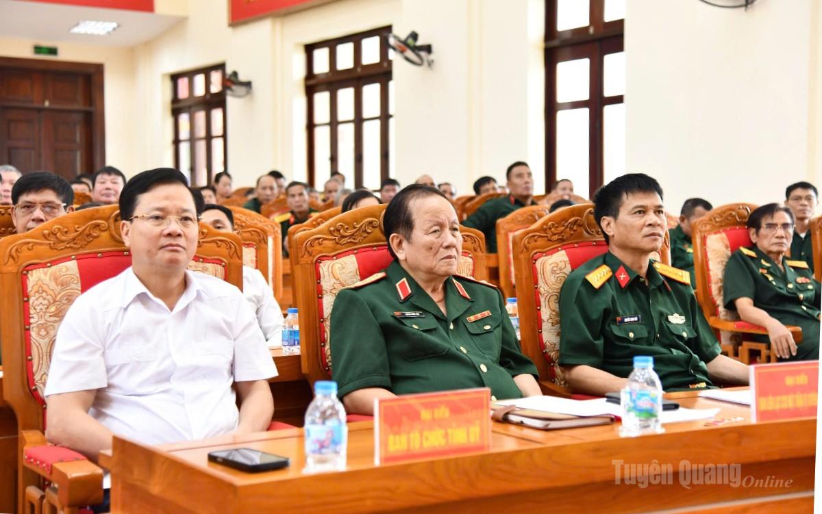 Các đại biểu dự buổi gặp mặt truyền thống.