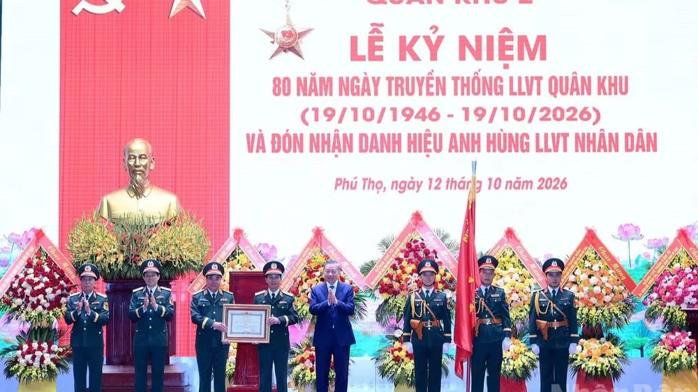Bảo vệ vững chắc chủ quyền đất nước, góp phần tạo điều kiện để Tây Bắc phát triển