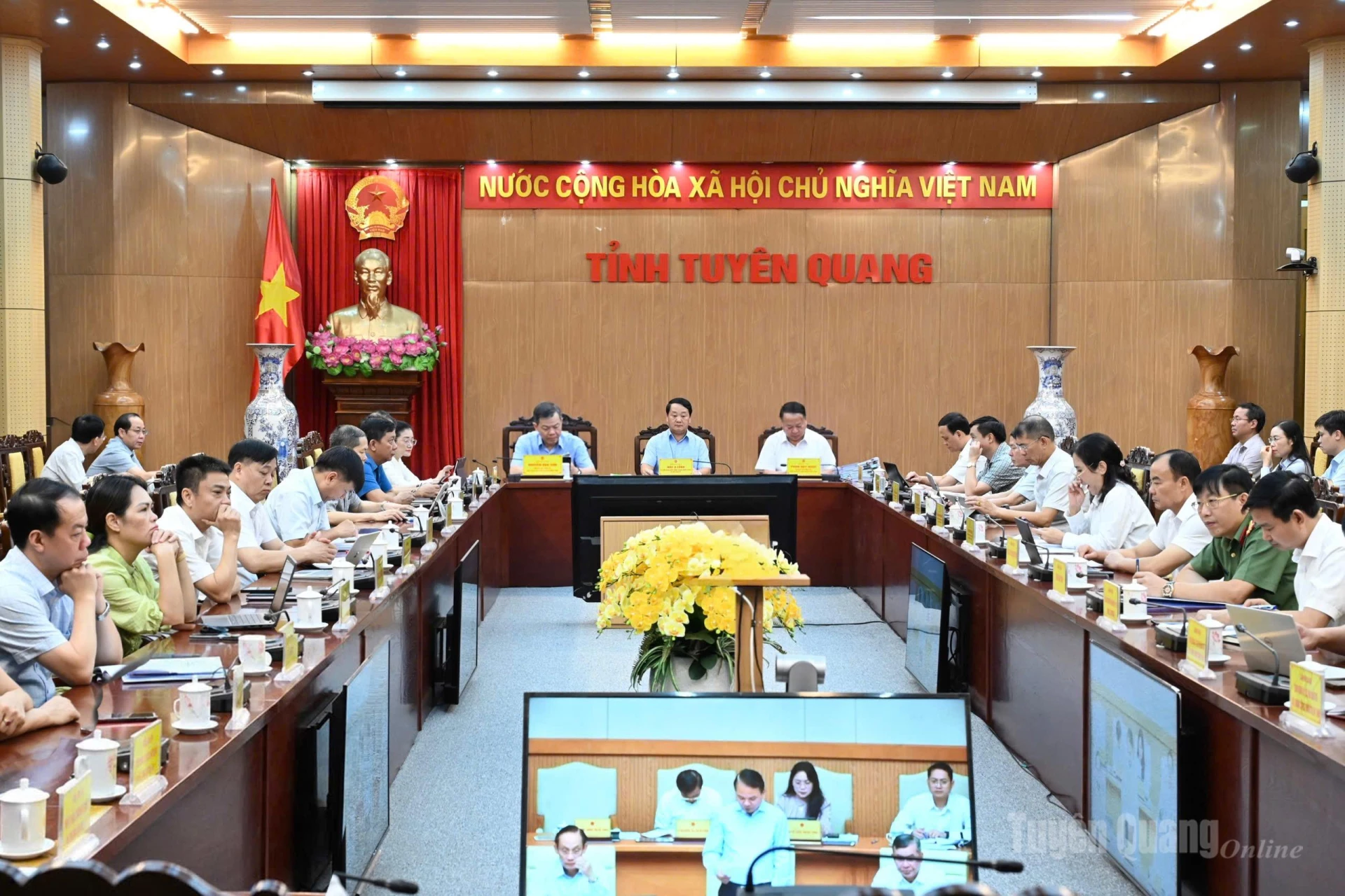 Các bộ, ngành, địa phương đánh giá đúng tình hình, xác định dư địa và động lực tăng trưởng 3 tháng cuối năm