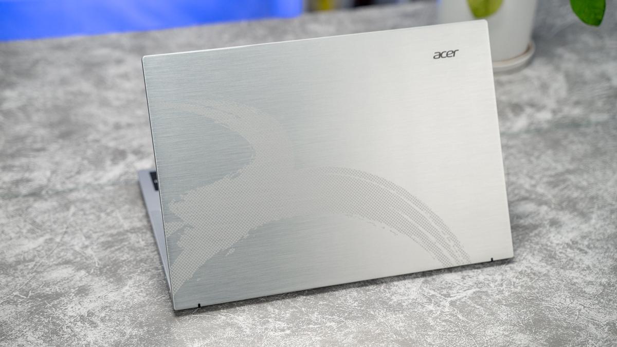 Laptop Acer i3 đáp ứng tốt nhu cầu học tập cơ bản