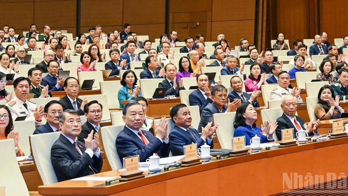 Khai mạc trọng thể Kỳ họp thứ hai, Quốc hội khóa XVI