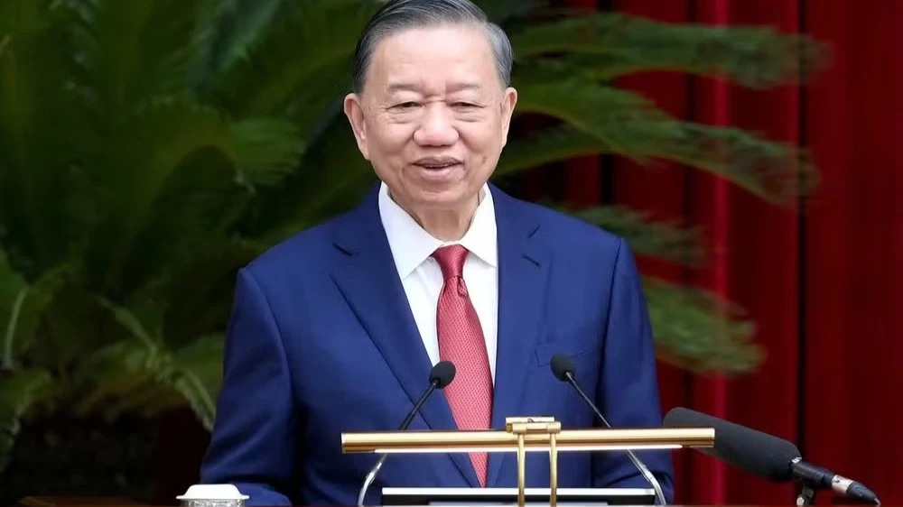 Nghị quyết Hội nghị lần thứ tư Ban Chấp hành Trung ương Đảng khóa XIV