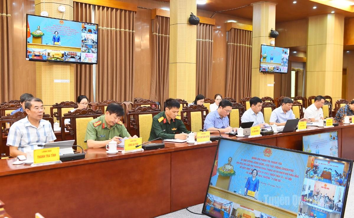 Các đại biểu dự hội nghị.