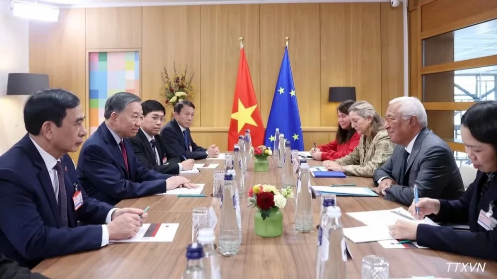Th&ocirc;ng c&aacute;o B&aacute;o ch&iacute; về chuyến thăm ch&iacute;nh thức Li&ecirc;n minh ch&acirc;u &Acirc;u của Tổng B&iacute; thư Ban Chấp h&agrave;nh Trung ương Đảng Cộng sản Việt Nam, Chủ tịch nước Cộng h&ograve;a x&atilde; hội chủ nghĩa Việt Nam T&ocirc; L&acirc;m