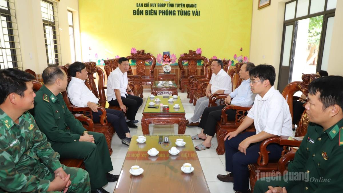 Trưởng ban Nội chính Tỉnh ủy và lãnh đạo các sở, ngành thống nhất nội dung chương trình.
