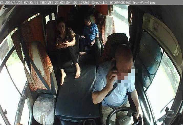 Trích xuất hình ảnh dữ liệu vi phạm từ Phòng Quản lý, khai thác dữ liệu và chuyển đổi số, Cục CSGT.