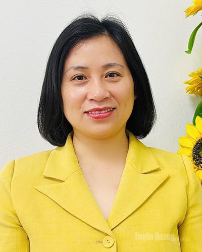 Bà Hà Mỹ Hạnh, Trưởng Khoa Chính trị và Tâm lý giáo dục, 
Trường Đại học Tân Trào