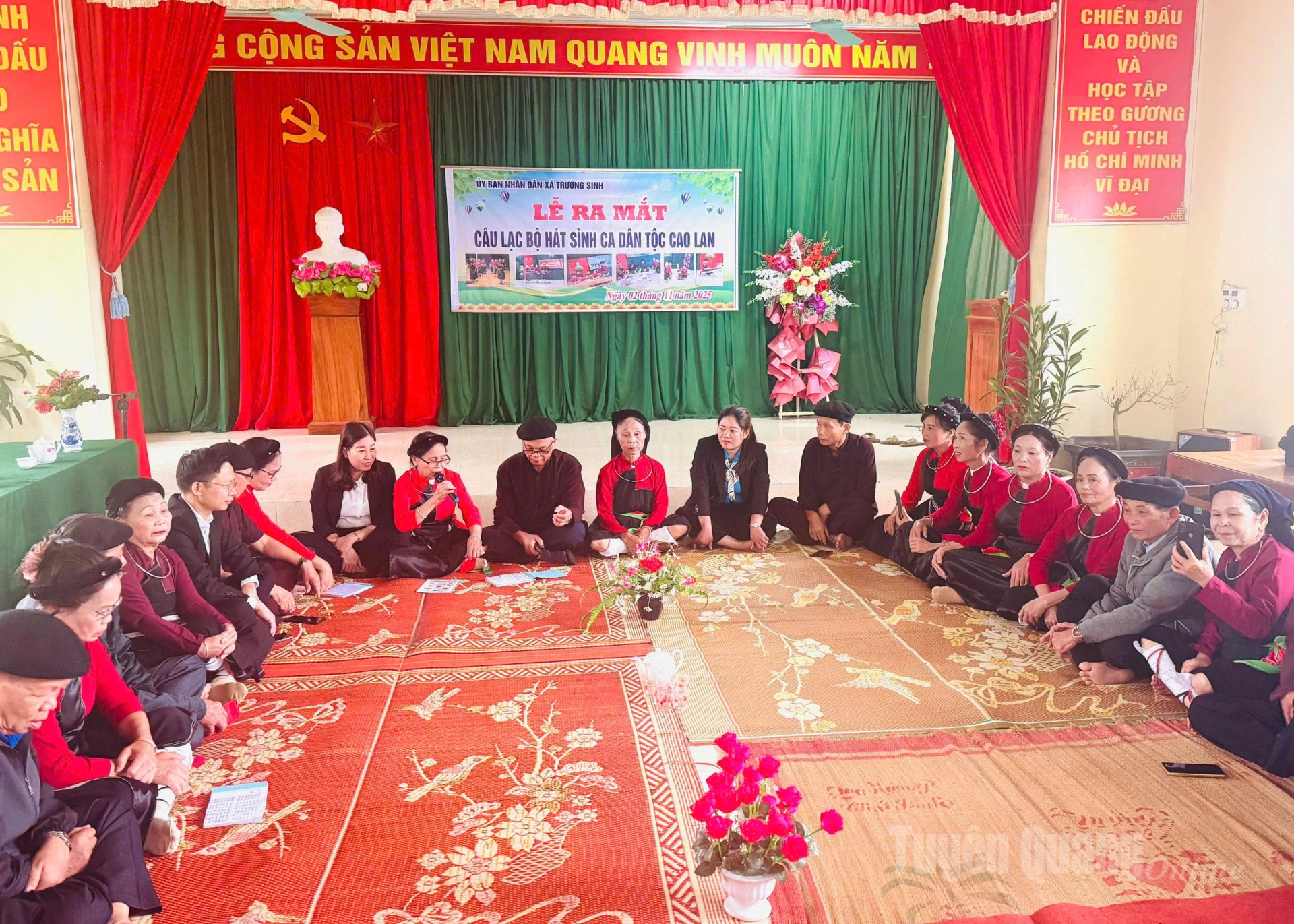 Câu lạc bộ Sình Ca xã Trường Sinh được thành lập chào mừng Đại hội đại biểu MTTQ tỉnh lần thứ I. 