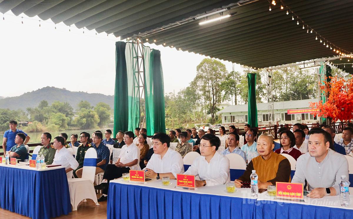 Các đại biểu tham dự Lễ phát động.