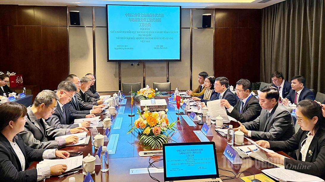 Toàn cảnh buổi hội đàm.