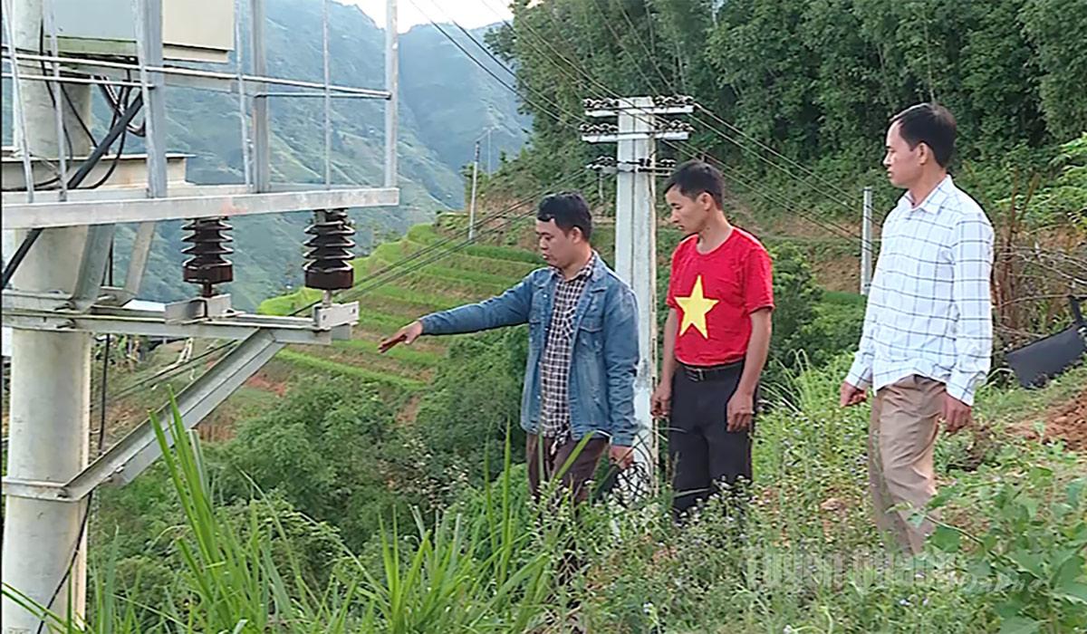 Trạm biến áp thôn Lùng Cẩu, xã Bản Máy đã hoàn thành hơn 5 năm nhưng đến nay vẫn chưa đóng điện.