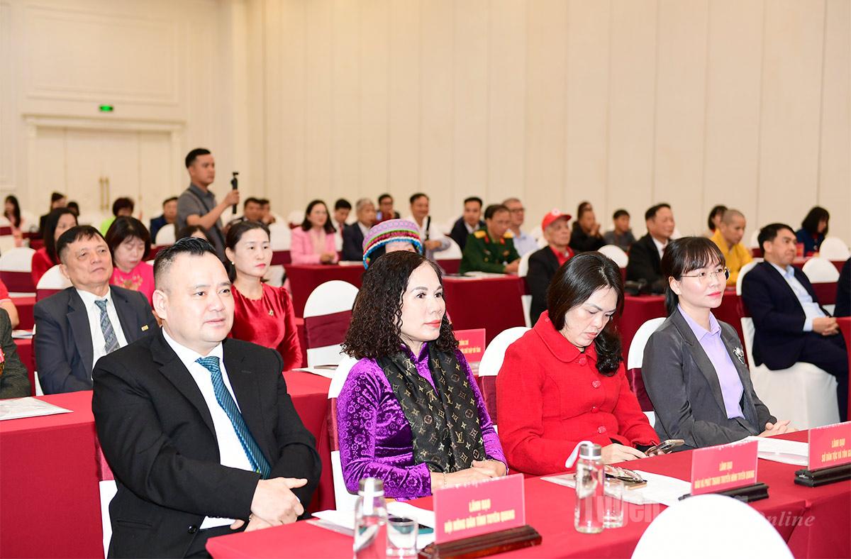 Đại biểu dự hội nghị.