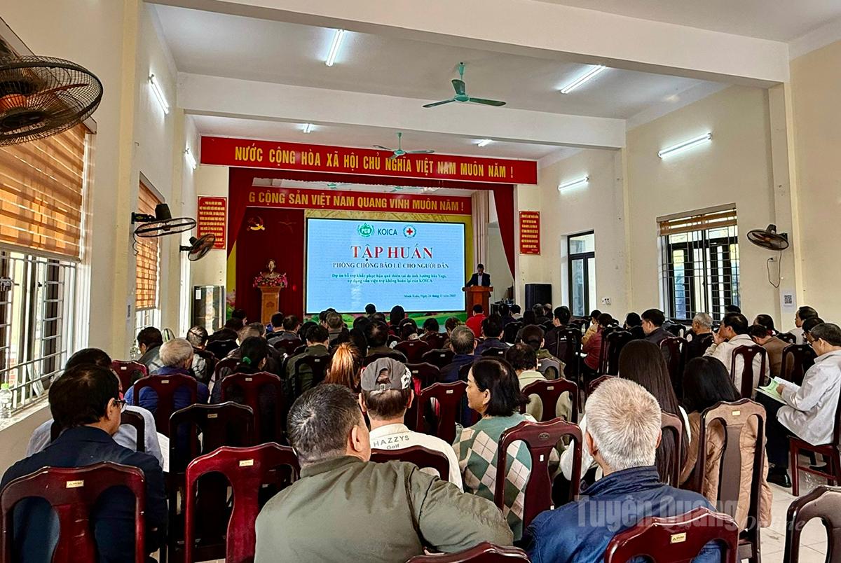 Quang cảnh lớp tập huấn.