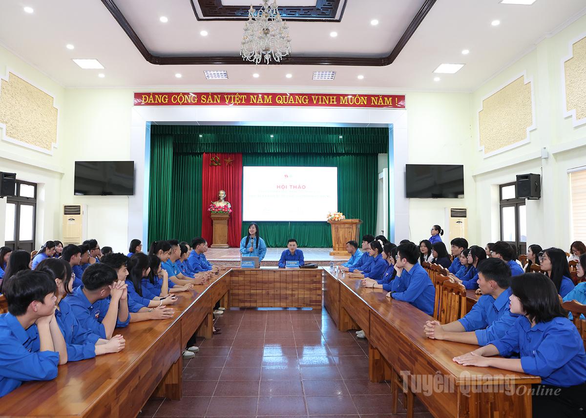 Toàn cảnh hội thảo.