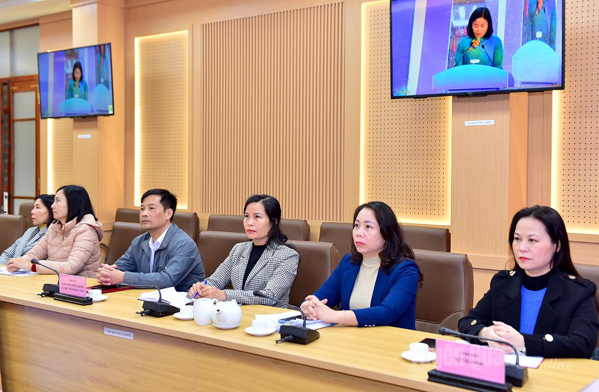 Các đại biểu dự tại điểm cầu tỉnh Tuyên Quang.