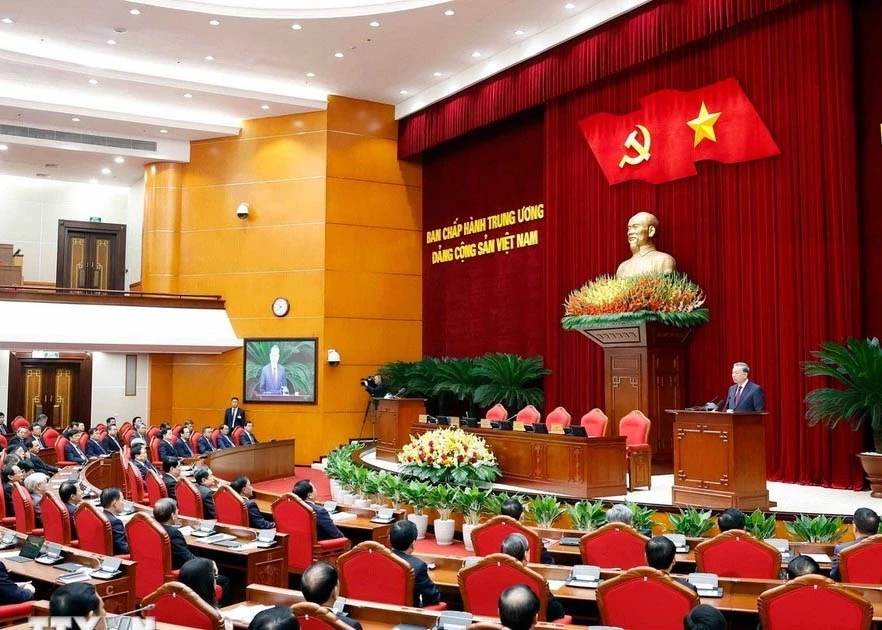 Party General Secretary To Lam delivers the closing remarks at the 14th plenum of the 13th Party Central Committee on November 6 morning. (Photo: VNA)
