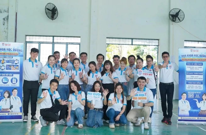 Chương trình Nha khoa học đường của Nha khoa Việt Mỹ