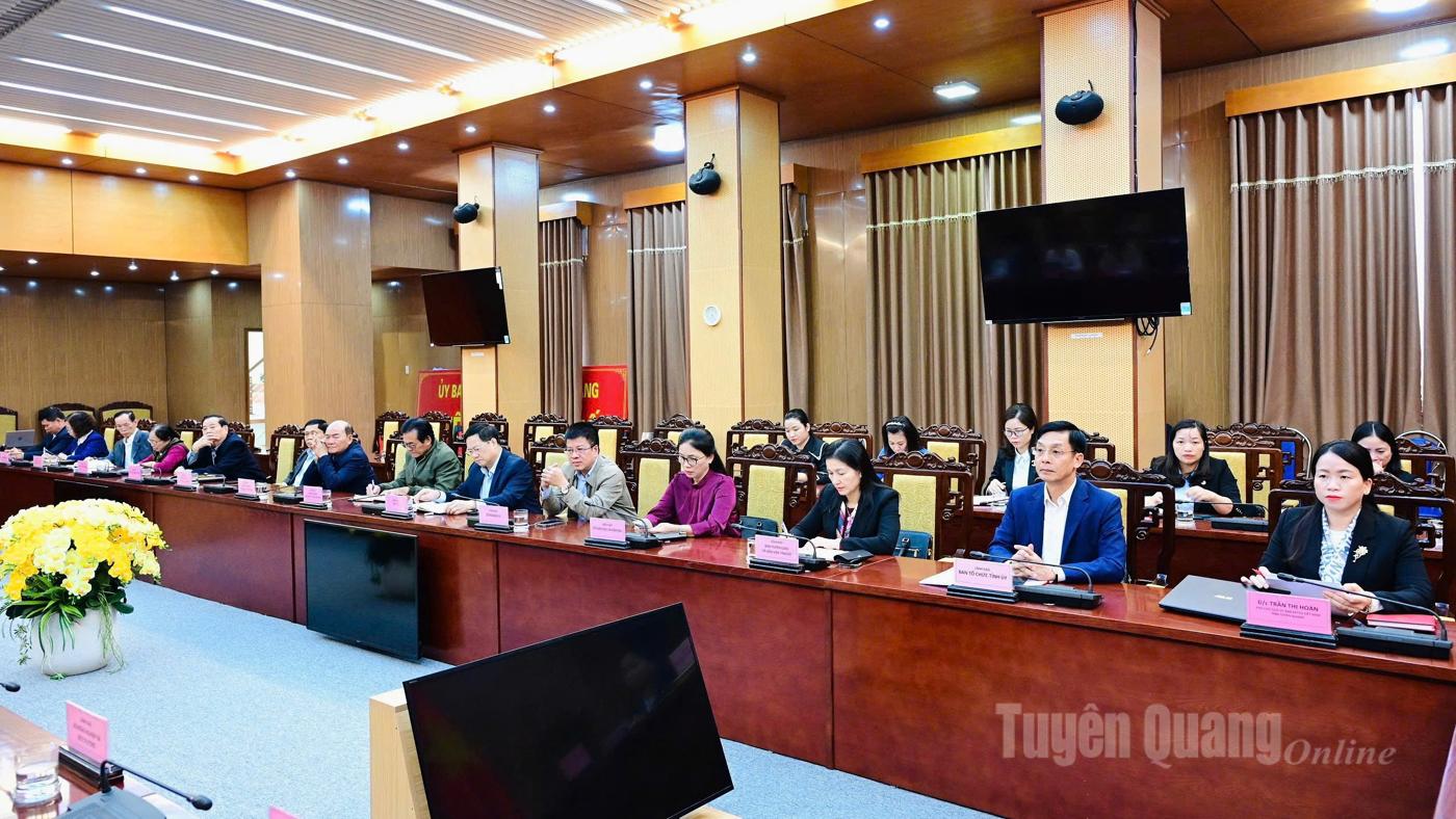 Các đại biểu dự hội nghị.
