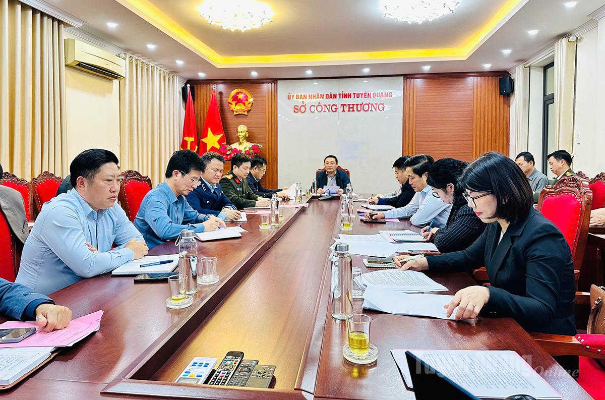 Ban Tổ chức Hội chợ Thương mại quốc tế Việt – Trung (Tuyên Quang 2025) triển khai nhiệm vụ tổ chức hội chợ.