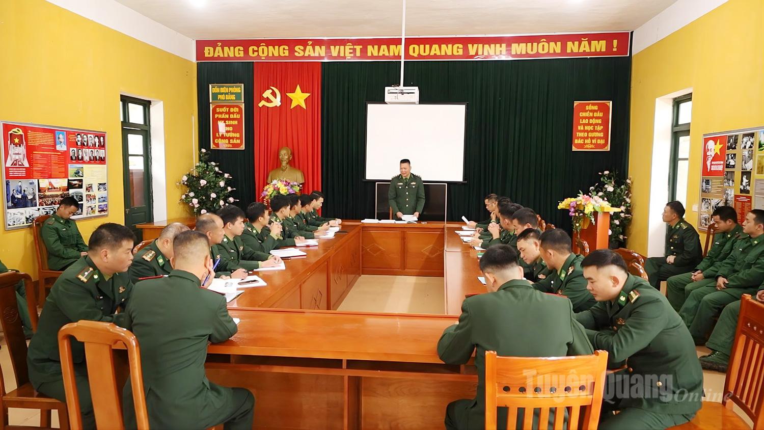 Đảng ủy, Ban Chỉ huy Đồn thường xuyên quán triệt đầy đủ, nghiêm túc các Nghị quyết, Chỉ thị, Kế hoạch, Hướng dẫn của Ban Chấp hành Trung ương Đảng, Bộ Chính trị, Ban Bí thư, Đảng ủy Bộ đội Biên phòng, Tỉnh ủy, Đảng ủy Bộ đội Biên phòng tỉnh về công tác dân vận, tuyên truyền đặc biệt.