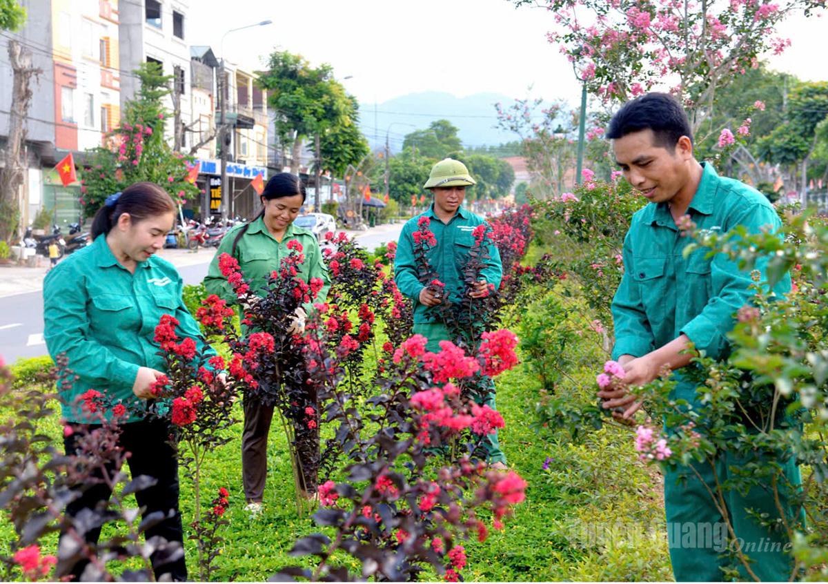 Công tác cải tạo cảnh quan khu vực trung tâm được Đảng ủy xã Quang Bình quan tâm thực hiện.