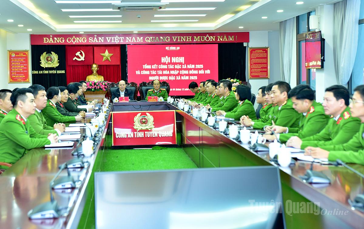 Các đại biểu dự Hội nghị tại điểm cầu Công an tỉnh.