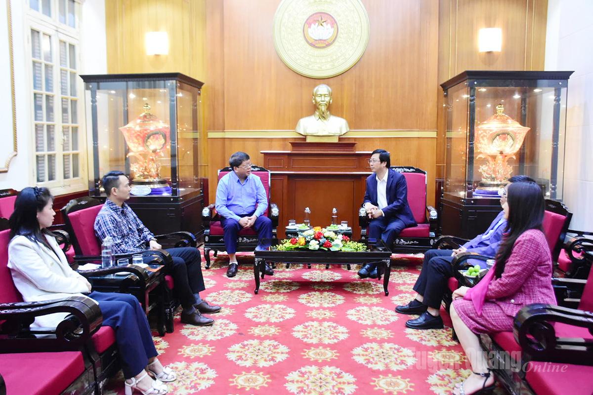 Đoàn công tác của tỉnh Tuyên Quang làm việc tại Uỷ ban Trung ương MTTQ Việt Nam.