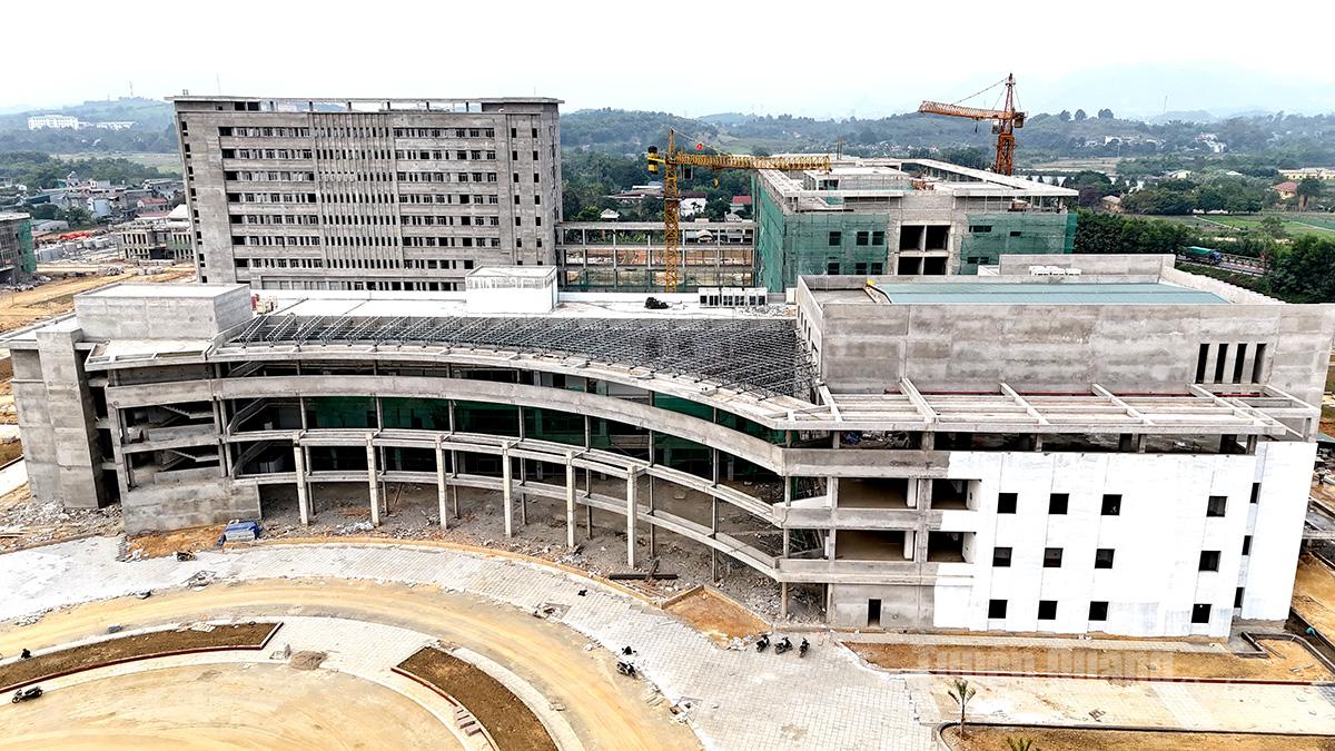 Currently, phase I components have been prioritized for construction, with completion targeted for the second quarter of 2026. Phase II components, including the inpatient building, Nuclear Medicine Department, A10 Department, and connecting corridors, will be implemented in 2026.