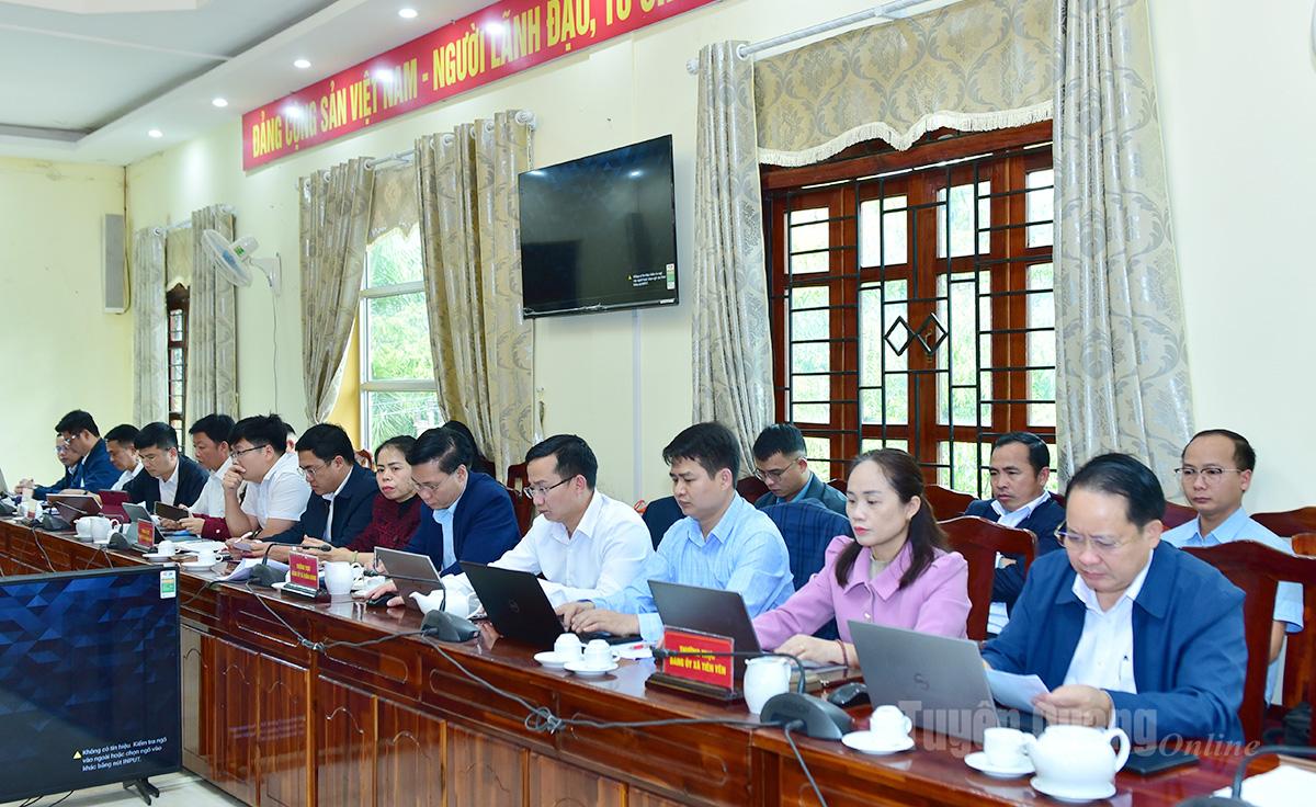 Lãnh đạo các xã: Bằng Lang, Xuân Giang, Tiên Yên dự Hội nghị.