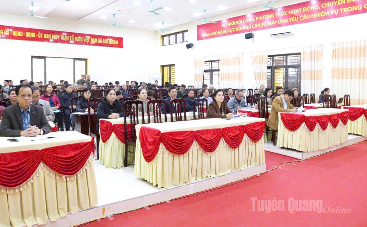 Đại biểu dự Hội nghị tập huấn nghiệp vụ cho cán bộ khuyến học.