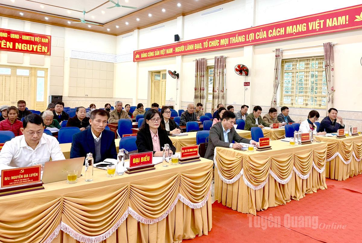 Các đại biểu dự Hội nghị.