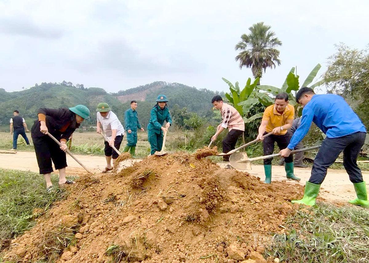 Tuổi trẻ xã Tiên Yên phát huy vai trò xung kích, tình nguyện trong tham gia xây dựng Nông thôn mới.