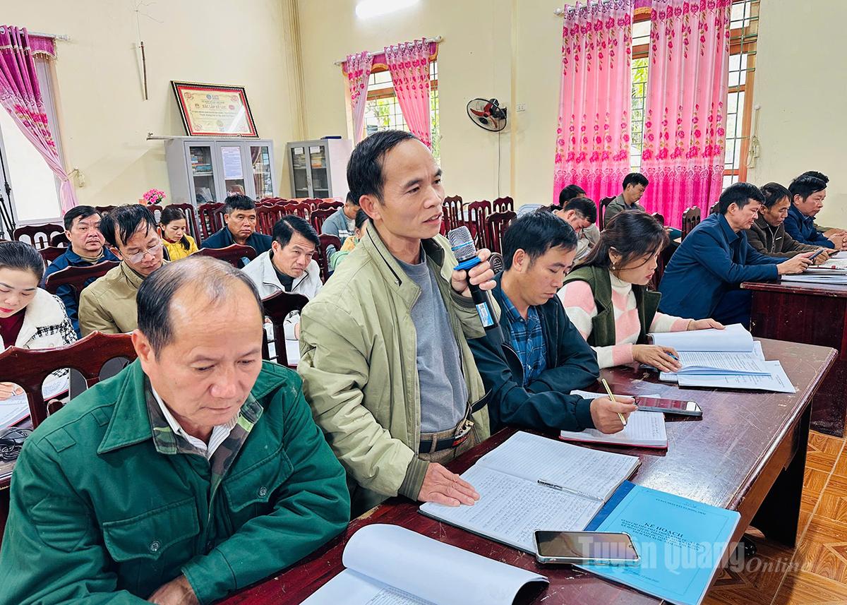 Đại biểu thảo luận tại hội nghị.